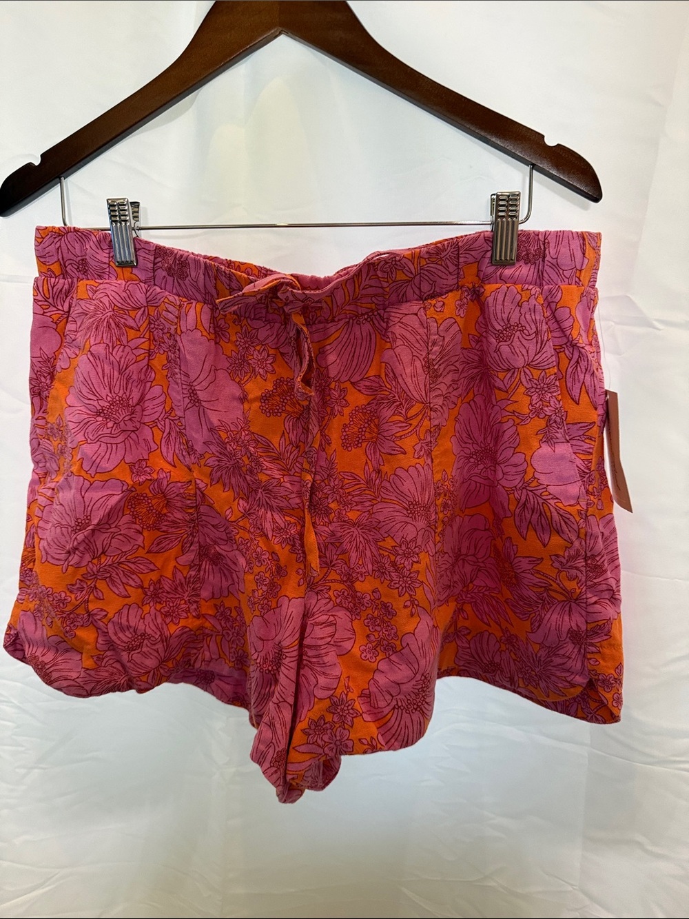 Universal Thread Pink & Orange Floral Drawstring Athletic Shorts